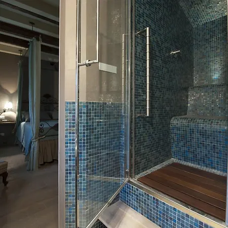 Casa Fluo Relais Болонья